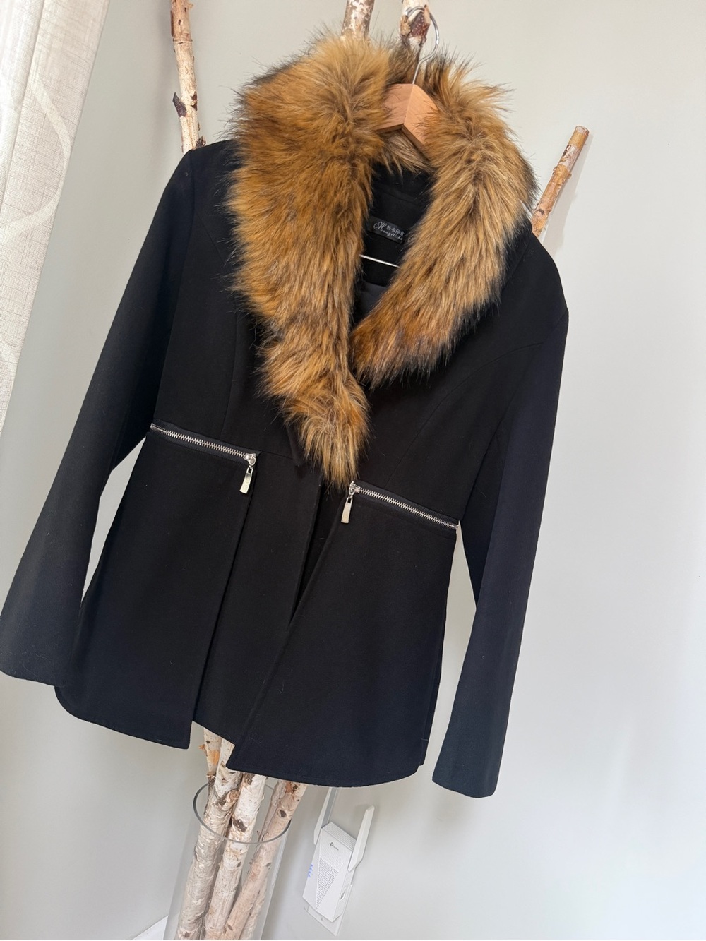 Black Women's jacket with Faux Fur Collar